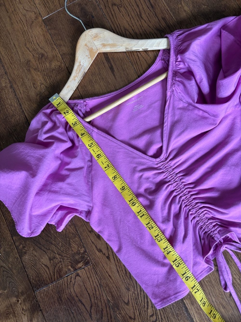 Anthropologie Maeve Magenta Ruched Drawstring V-Neck Crop Top Flutter Sleeve Sm - Picture 4 of 10